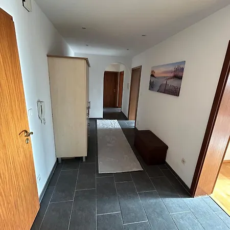Tolle In Apartment Altomunster